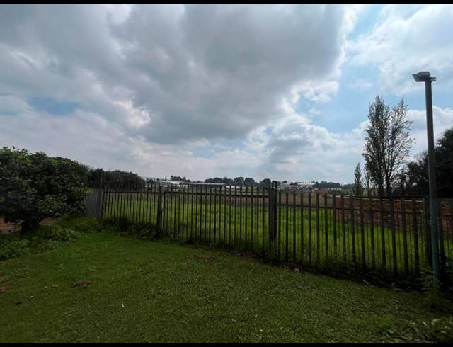 LAND FOR SALE IN BREDELL
